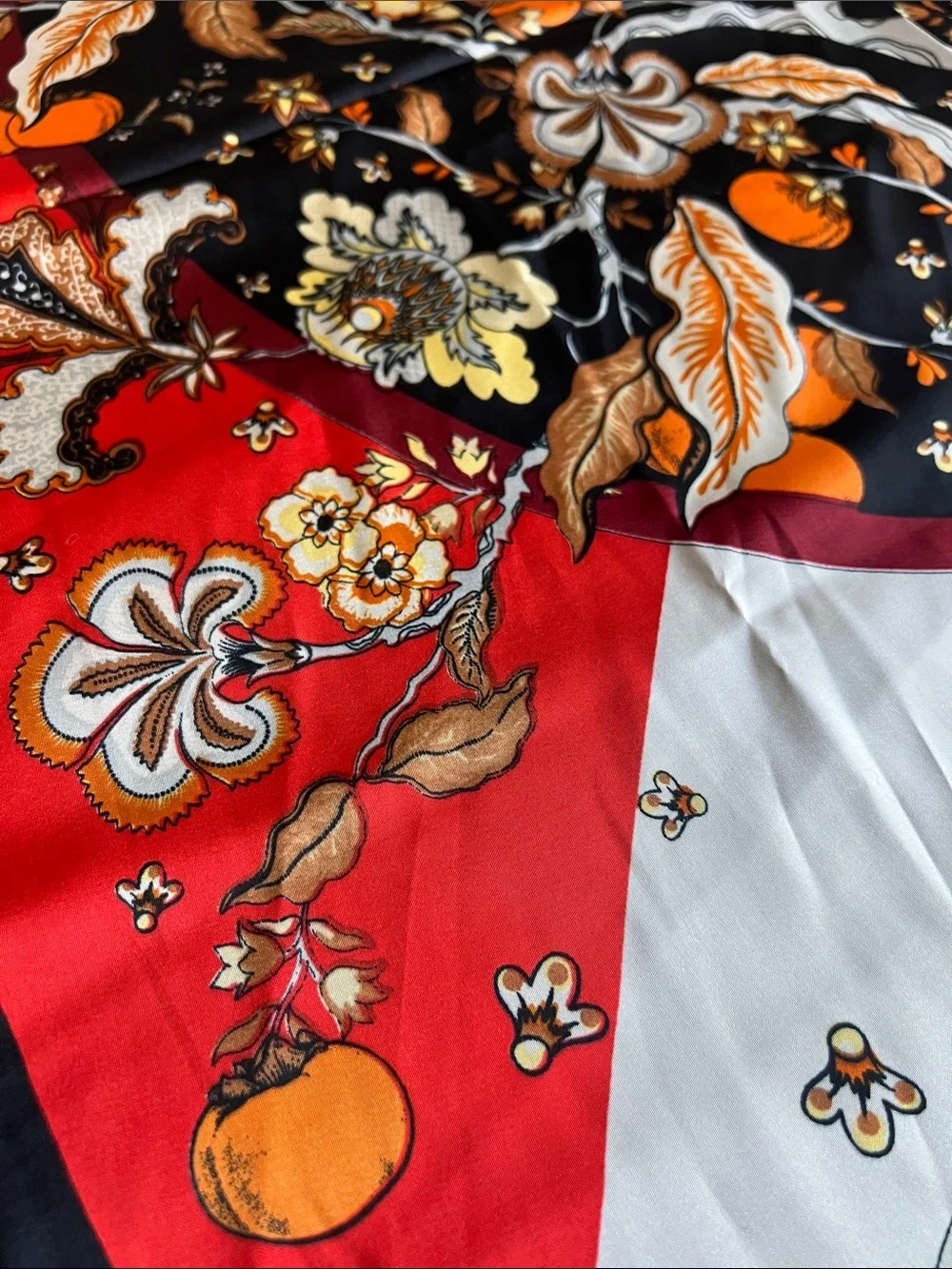 Unbranded elegant floral